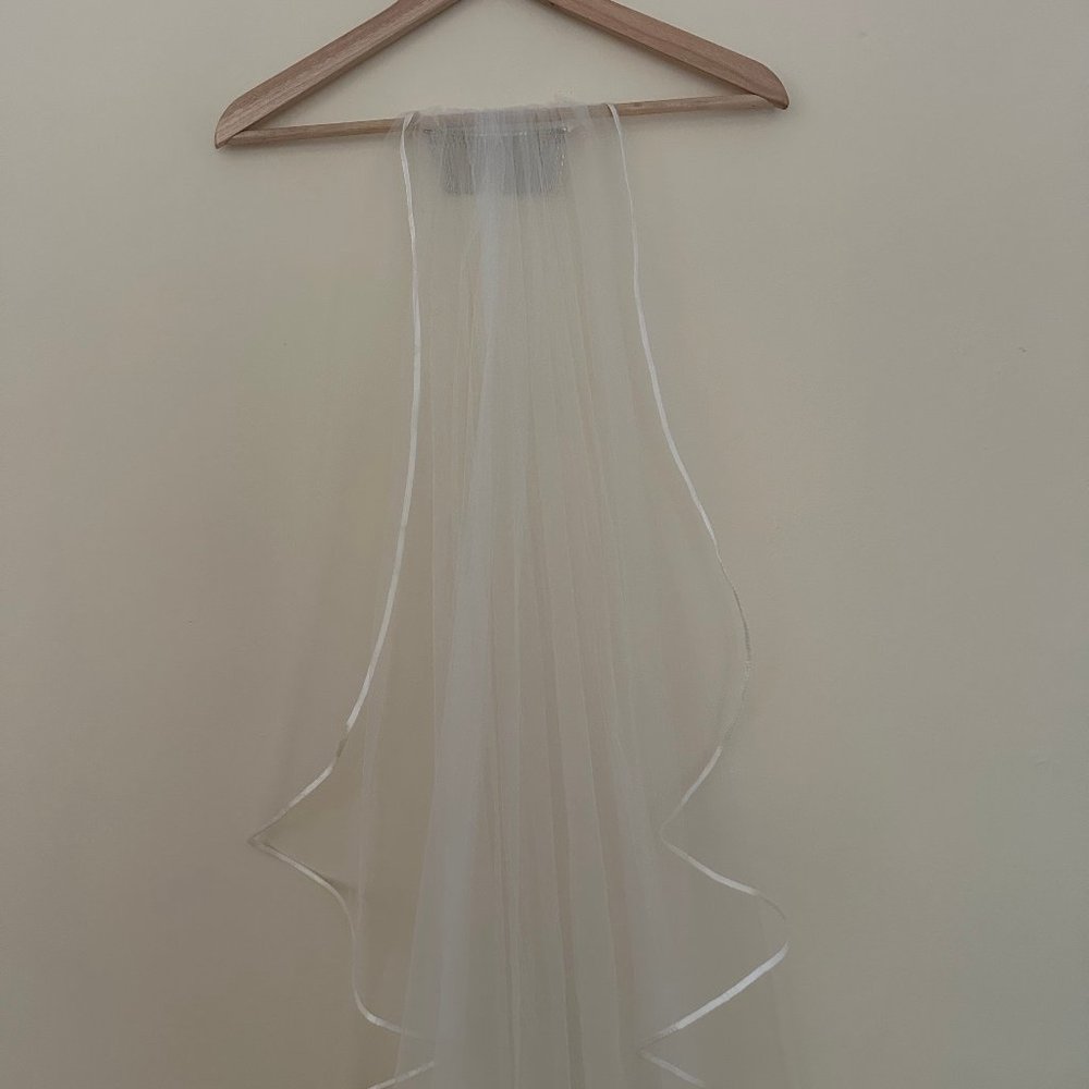 Scalloped Wedding Veil